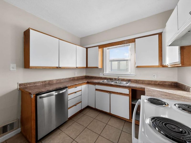 6623 Betts Avenue, North College Hill, OH 45239 Photo 14