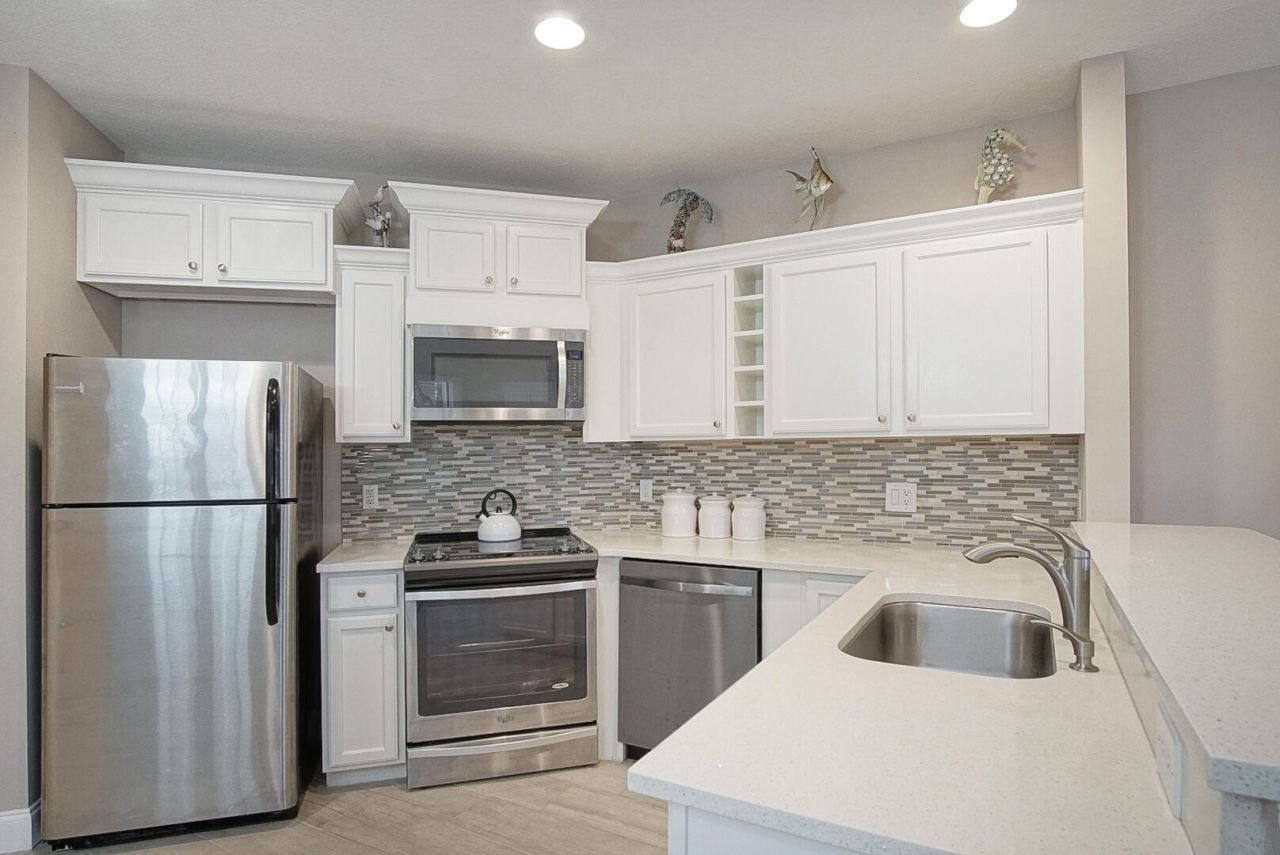 8320 Mulligan Circle, Unit 2112, Port Saint Lucie, FL 34986 Photo