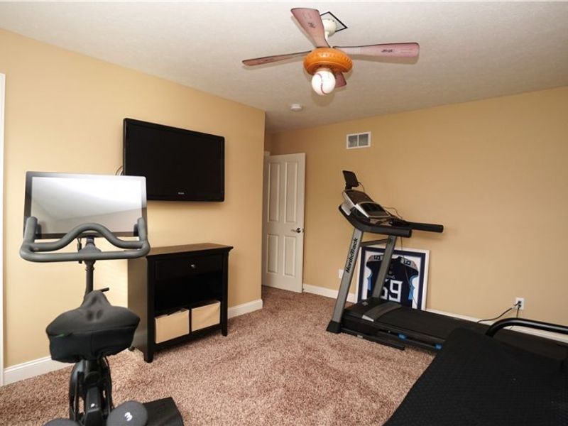 1405 Hidden Lake Boulevard, Akron, OH 44312 Photo 18