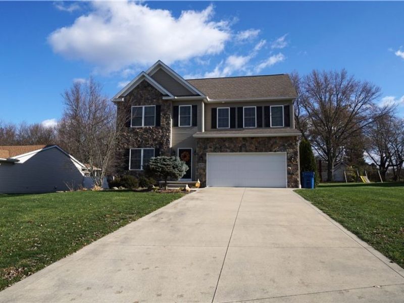 1405 Hidden Lake Boulevard, Akron, OH 44312 Photo 20