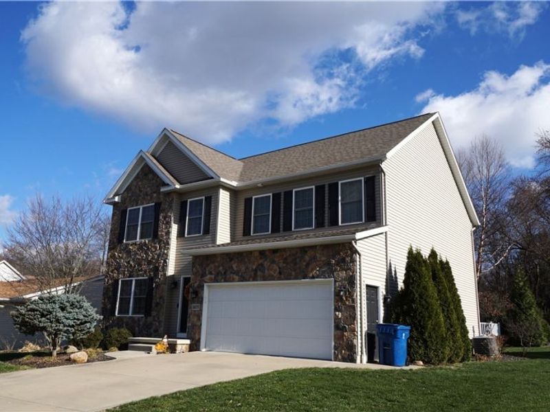 1405 Hidden Lake Boulevard, Akron, OH 44312 Photo 21