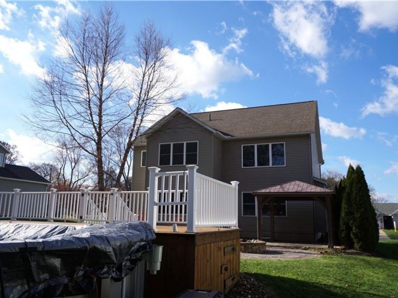 1405 Hidden Lake Boulevard, Akron, OH 44312 Photo 23