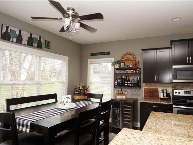 1405 Hidden Lake Boulevard, Akron, OH 44312 Photo 33