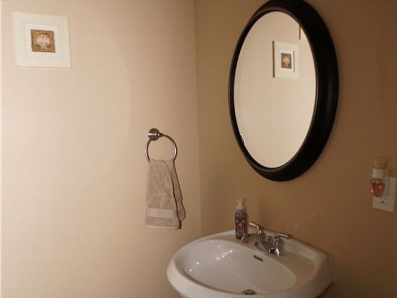 1405 Hidden Lake Boulevard, Akron, OH 44312 Photo 50