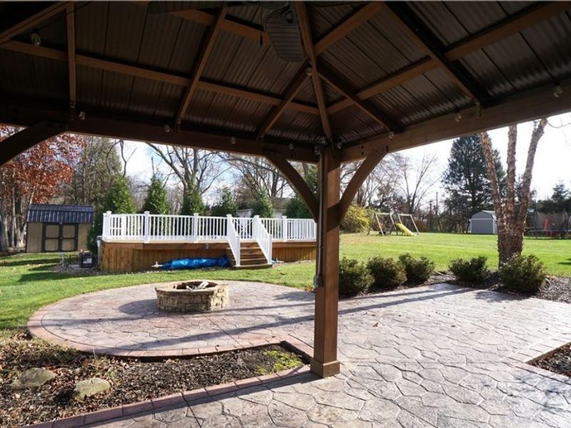 1405 Hidden Lake Boulevard, Akron, OH 44312 Photo 7