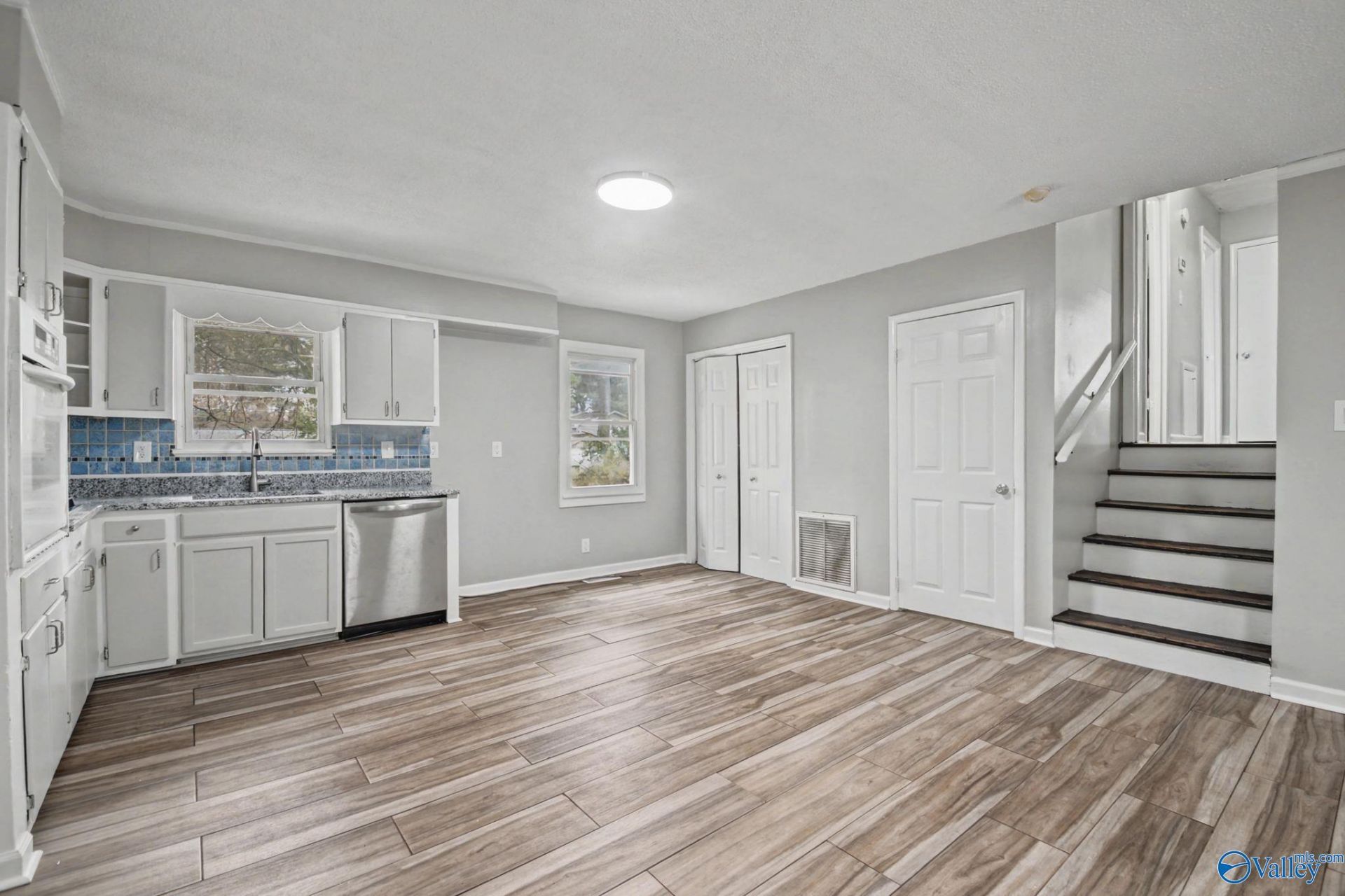 3707 Penny Street Sw, Huntsville, AL 35805 Main Photo