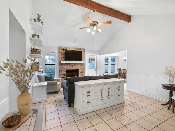 16355 Edgemere DR, Pflugerville, TX 78660