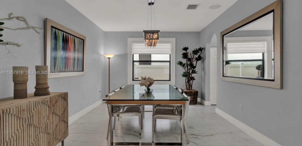 8521 W 33rd Ave, Unit 8521, Hialeah, FL 33018 Photo