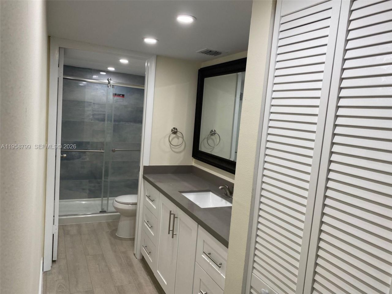 10985 SW 107th St, Unit 212, Miami, FL 33176 Photo