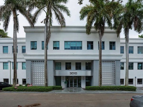 3010 N Military Trl, Unit 318, Boca Raton, FL 33431