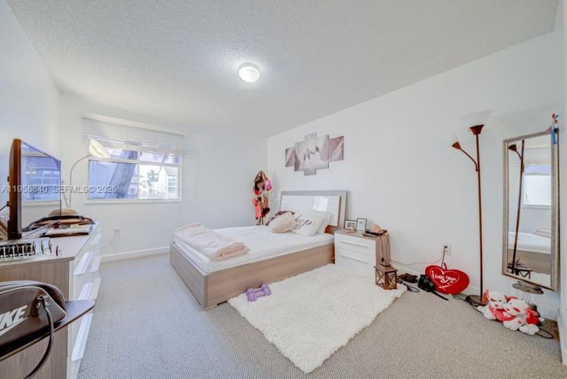 4876 NW 97th Ct, Unit 352, Doral, FL 33178 Photo