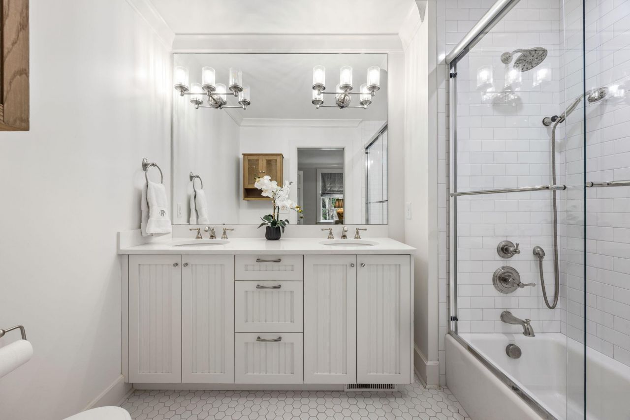 8 New Town Lane Photo 14