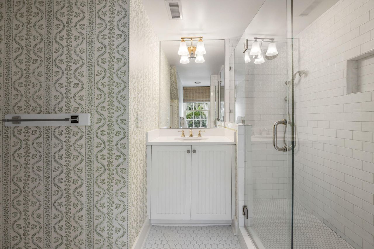 8 New Town Lane Photo 22