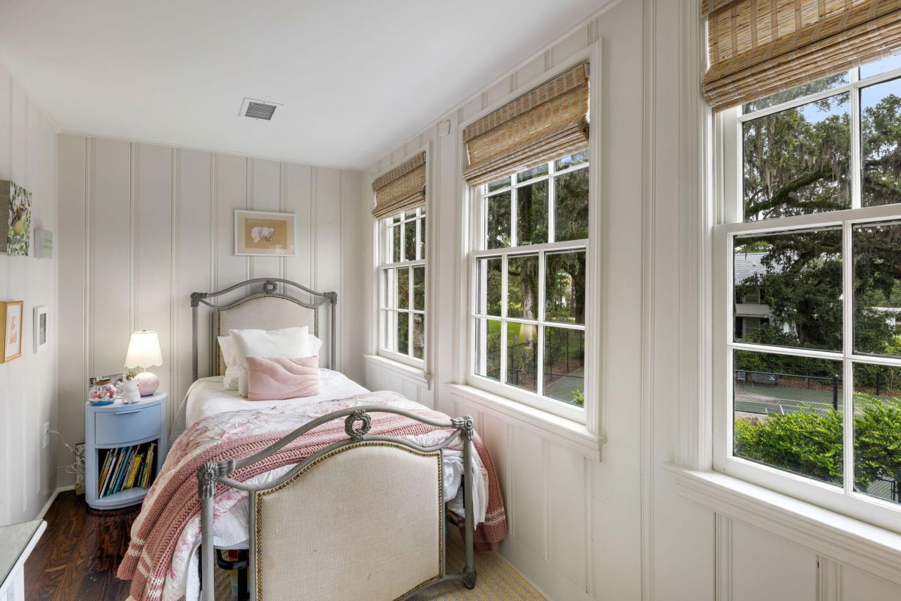 8 New Town Lane Photo 24