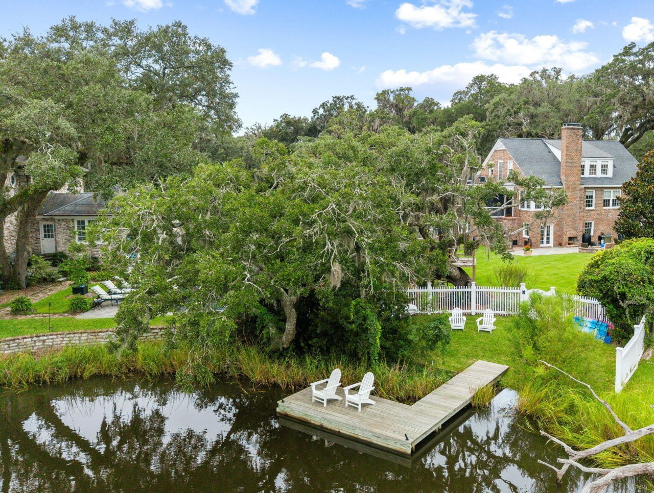 8 New Town Lane Photo 37