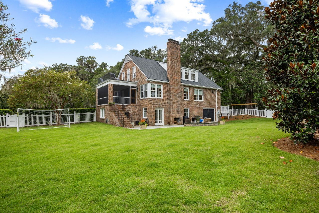 8 New Town Lane Photo 38