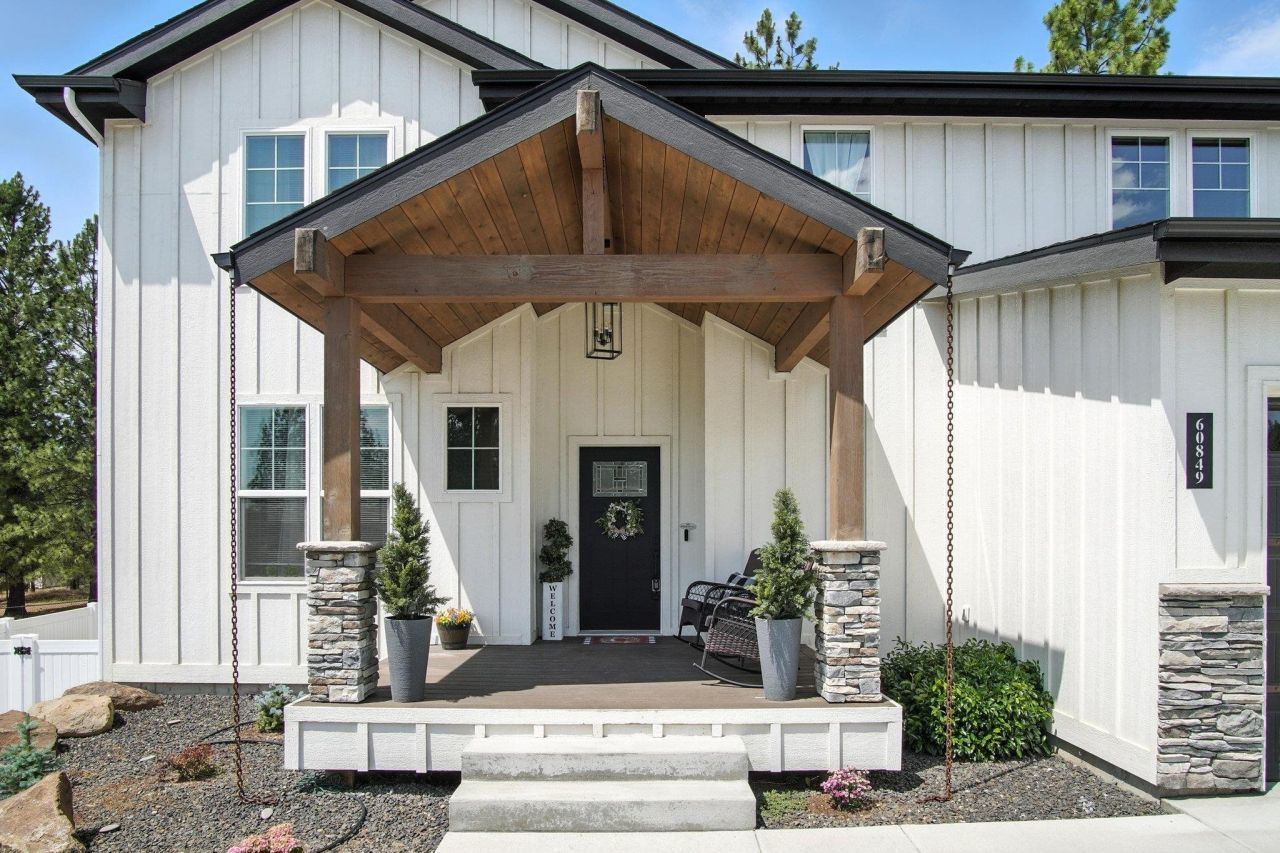 60849 Westview Dr, Nine Mile Falls, WA 99026 Main Photo