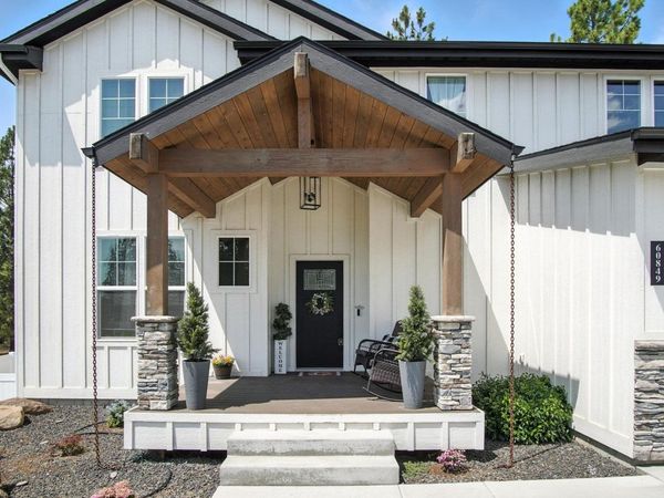 60849 Westview Dr, Nine Mile Falls, WA 99026