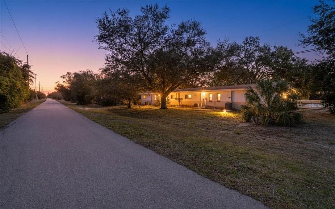 5991 Fairfield Avenue S, Unit 1, Gulfport, FL 33707 Photo