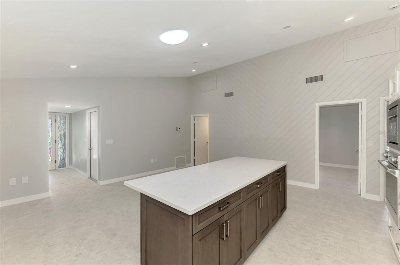 1224 S View Drive, Sarasota, FL 34242 Photo