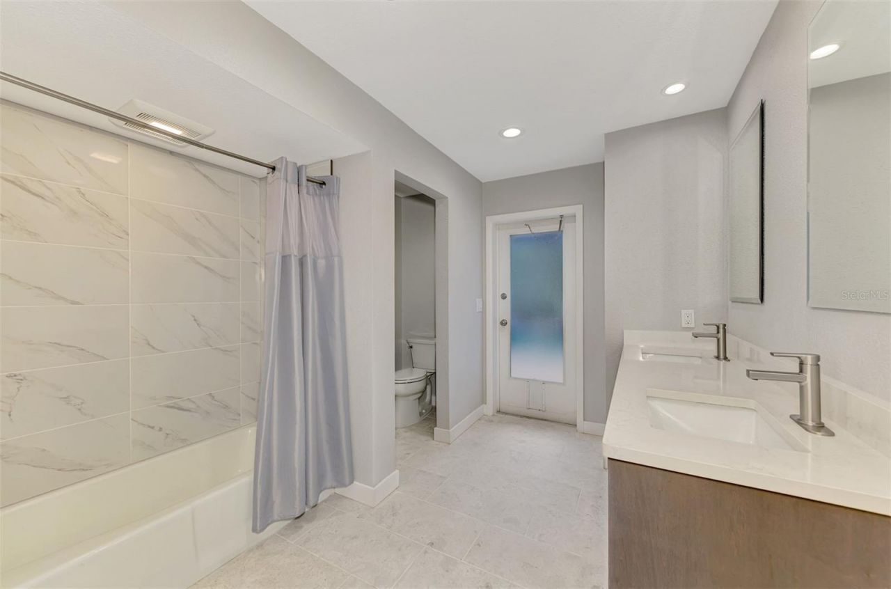 1224 S View Drive, Sarasota, FL 34242 Photo