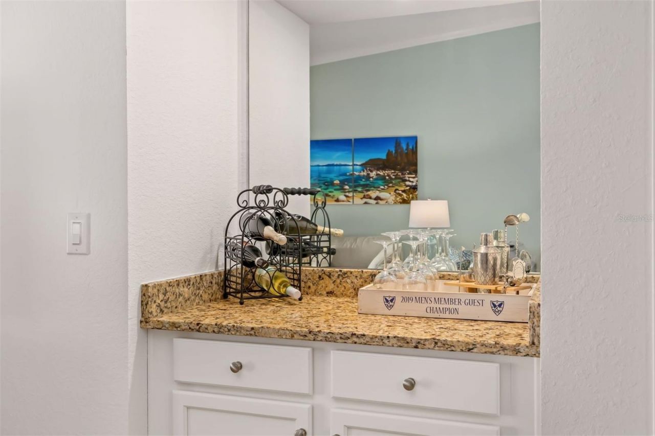 5604 Palmer Circle, Unit 206, Lakewood Ranch, FL 34211 Photo