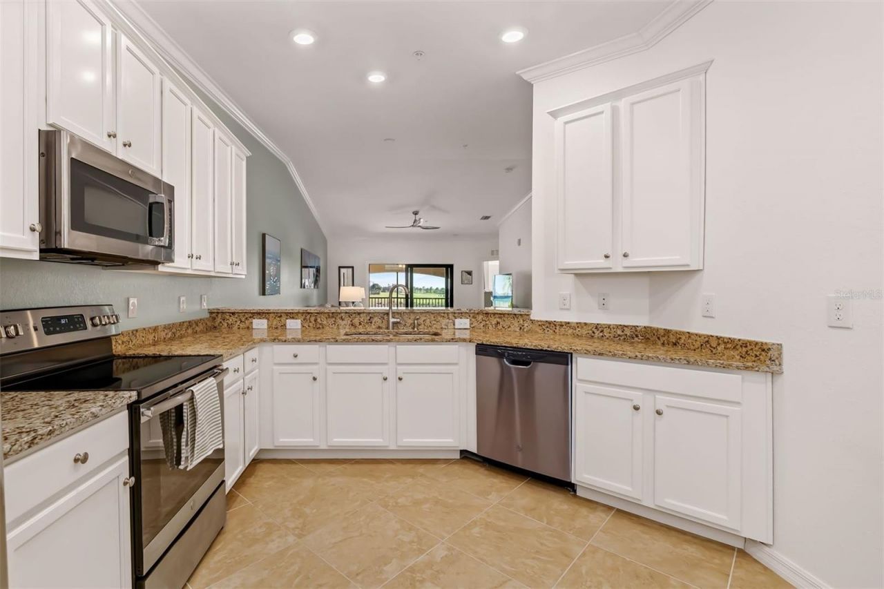 5604 Palmer Circle, Unit 206, Lakewood Ranch, FL 34211 Photo