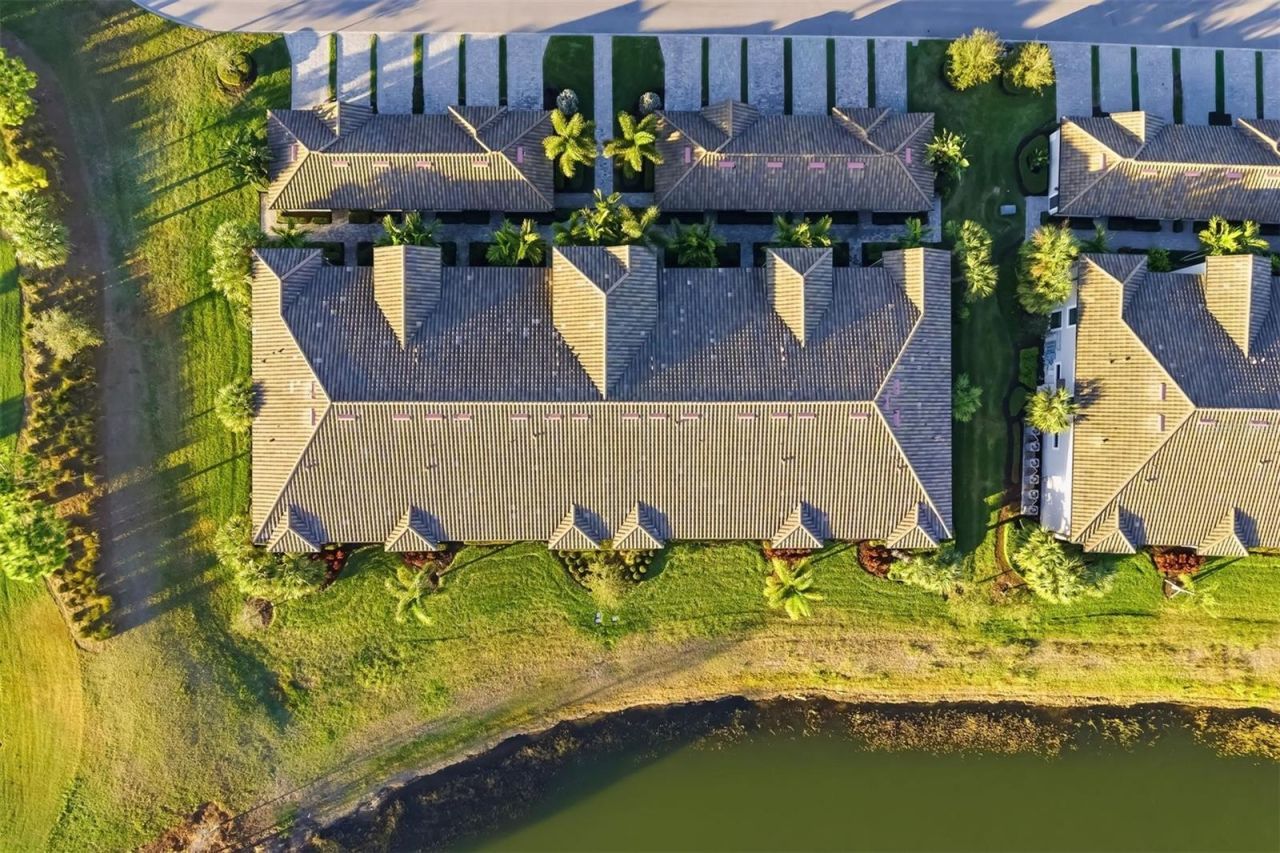 5604 Palmer Circle, Unit 206, Lakewood Ranch, FL 34211 Photo