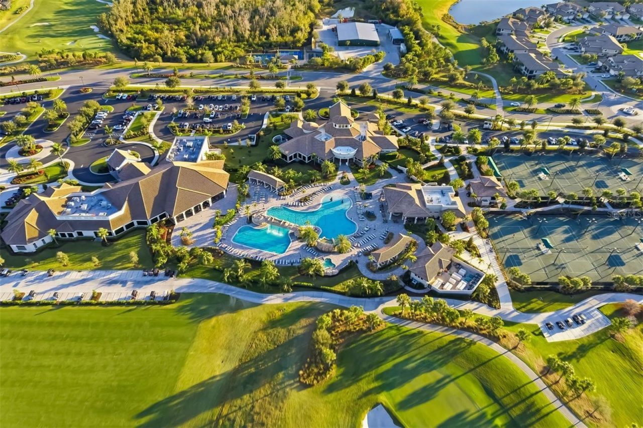 5604 Palmer Circle, Unit 206, Lakewood Ranch, FL 34211 Photo