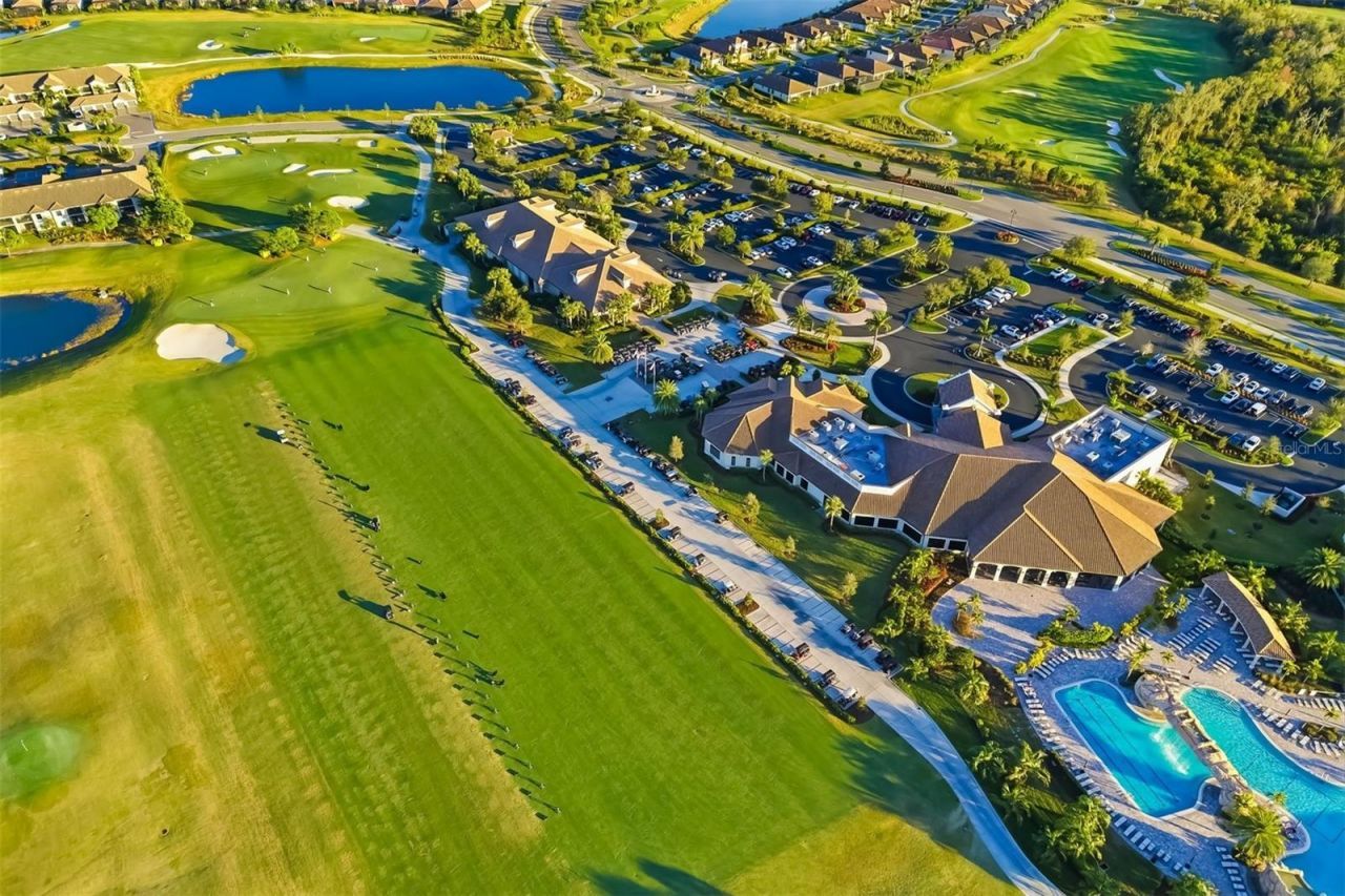 5604 Palmer Circle, Unit 206, Lakewood Ranch, FL 34211 Photo