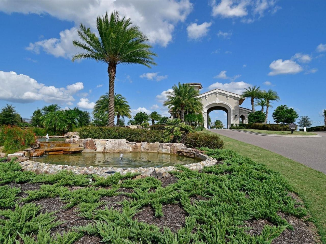 5604 Palmer Circle, Unit 206, Lakewood Ranch, FL 34211 Photo