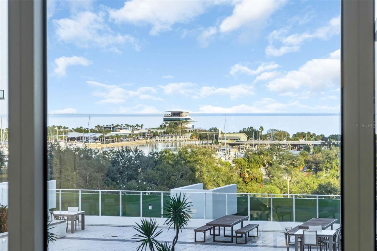 175 1st Street S, Unit 702, Saint Petersburg, FL 33701 Photo