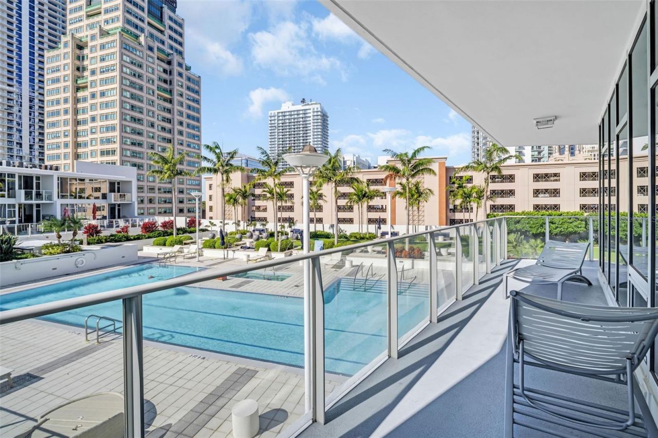 175 1st Street S, Unit 702, Saint Petersburg, FL 33701 Photo