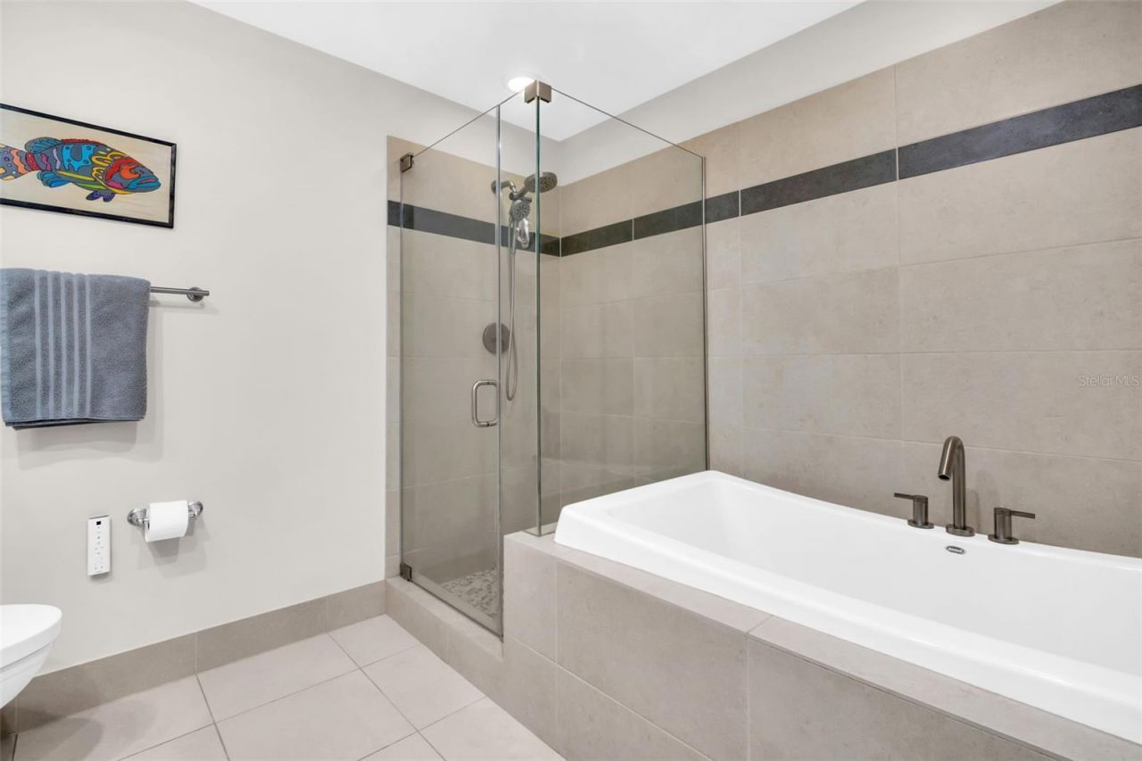 175 1st Street S, Unit 702, Saint Petersburg, FL 33701 Photo