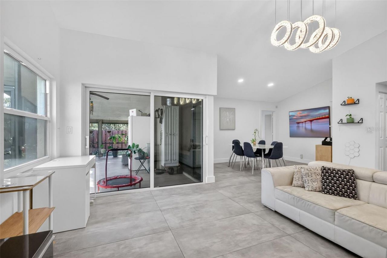 1230 NW 22nd Avenue, Delray Beach, FL 33445 Photo