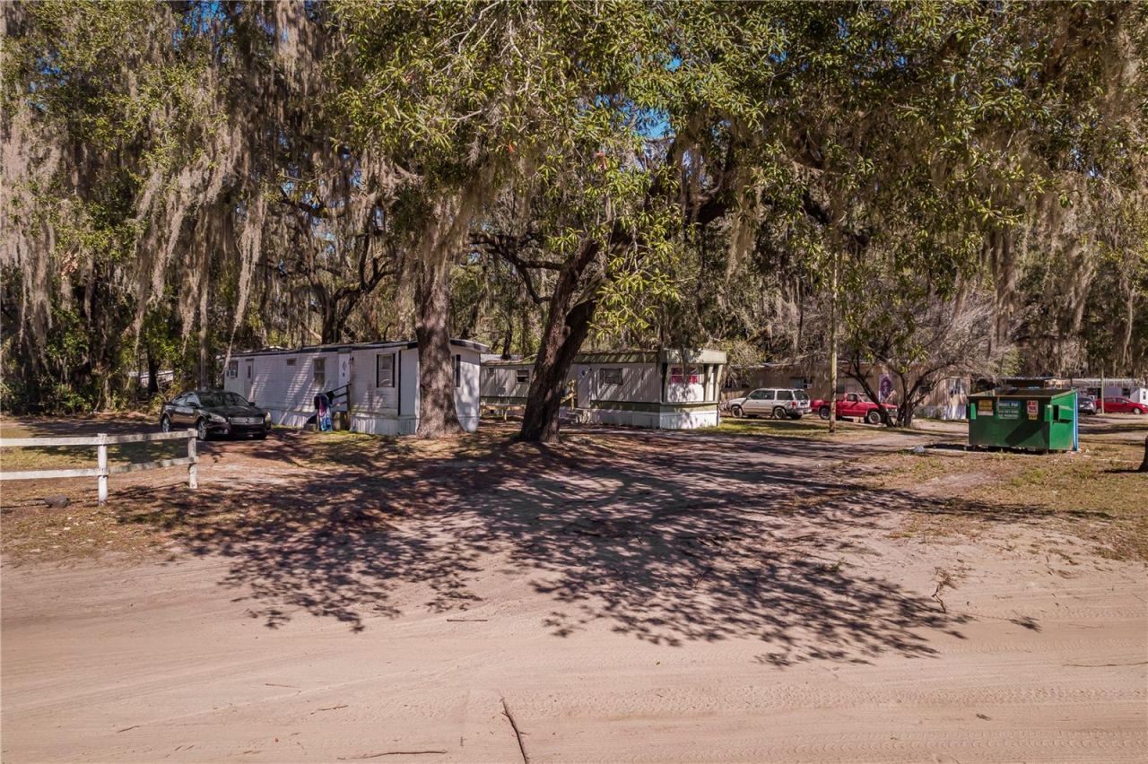 286 Heidt Road, Palatka, FL 32177 Photo