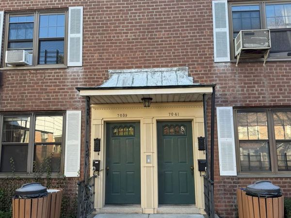 70-43 Park Drive East B , Kew Garden Hills, NY 11367