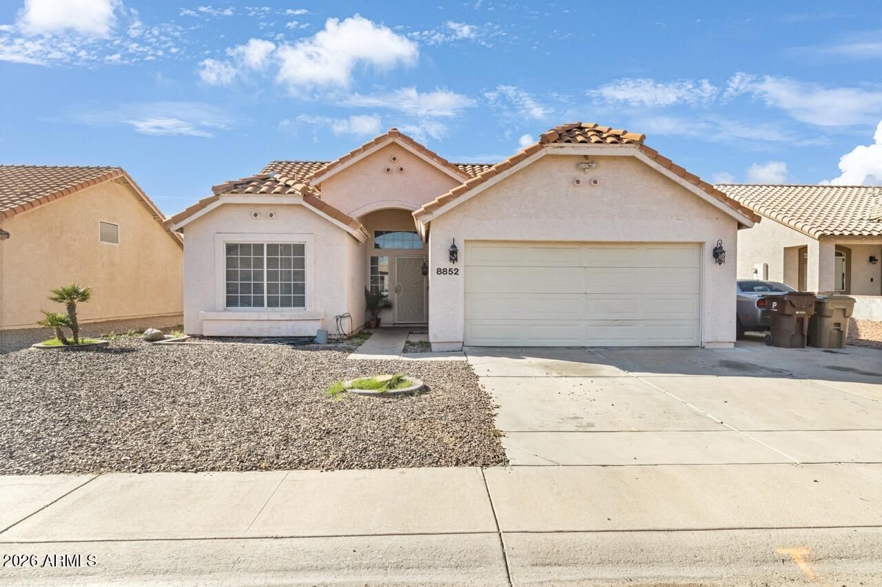 8852 N 114th Avenue, Peoria, AZ 85345 Main Photo