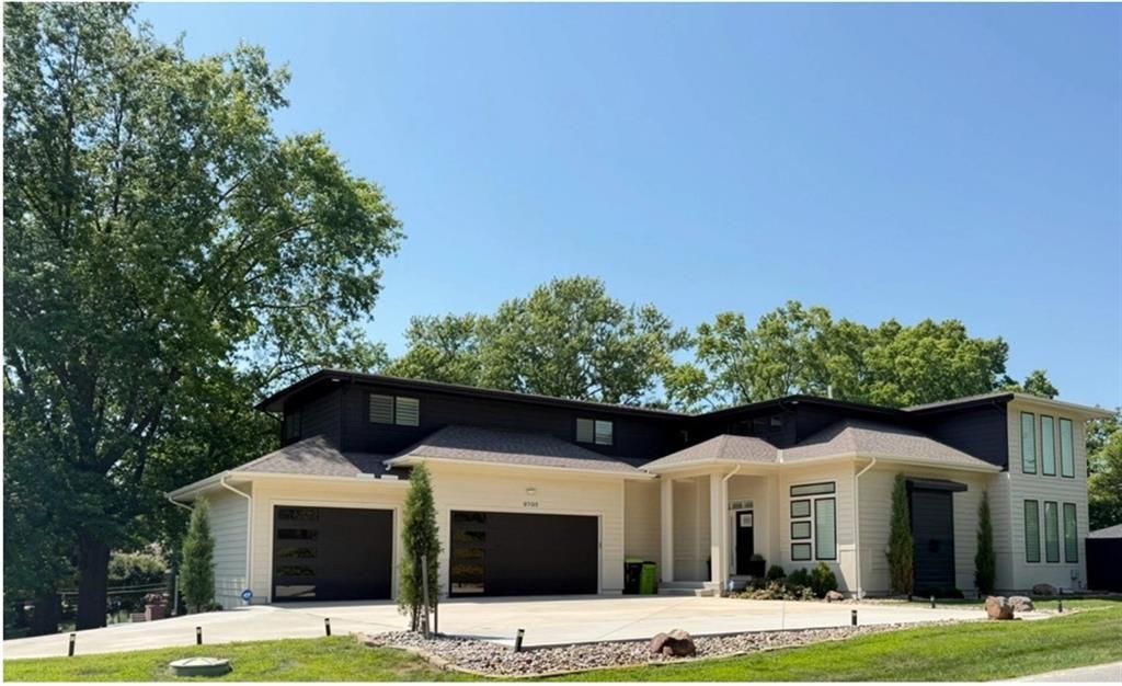 9702 NW 75th Street, Weatherby Lake, MO 64152 Main Photo