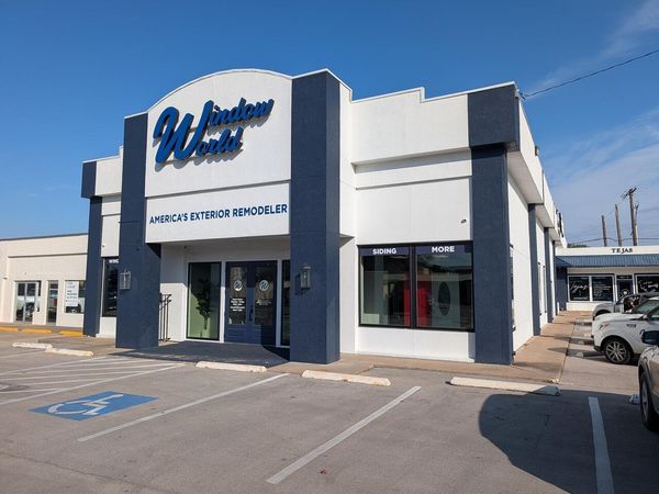 921 Lake Air Dr, Waco, TX 76710