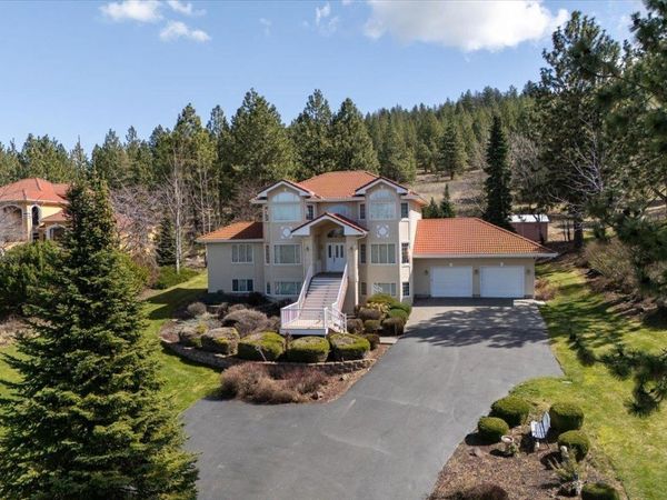 5915 S Dearborn Rd, Spokane, WA 99223