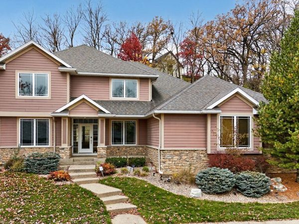 2449 Salem Heights Lane SW, Rochester, MN 55902