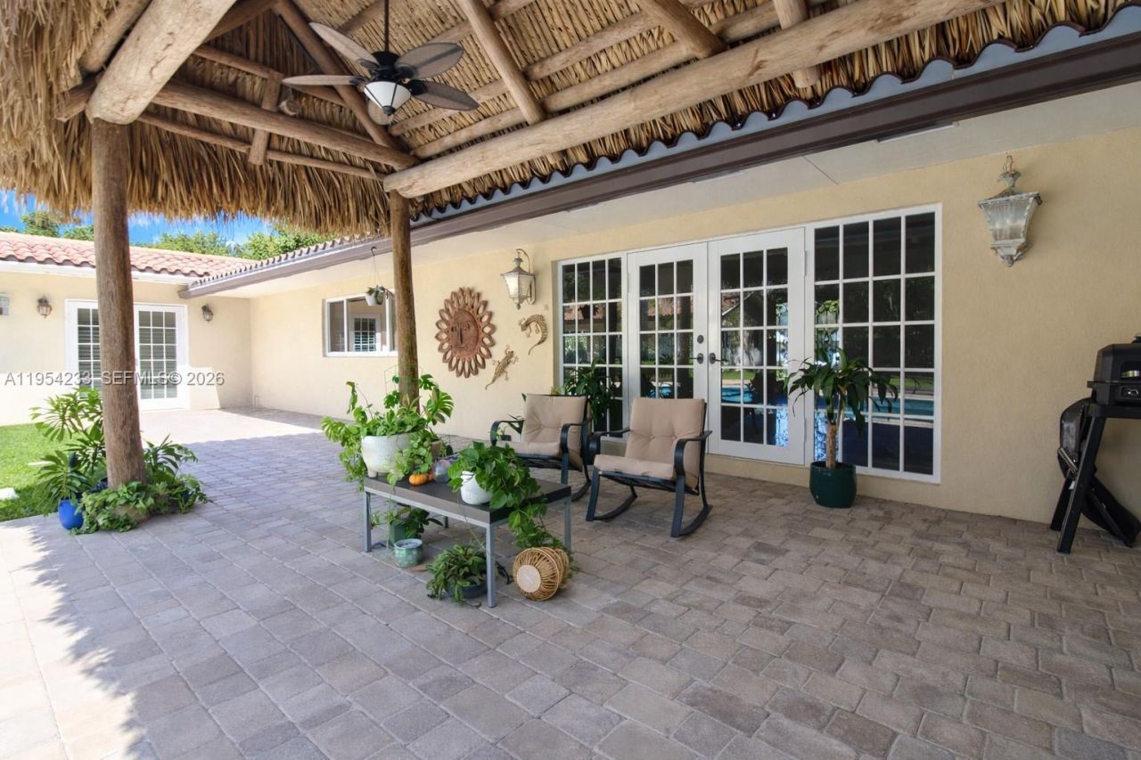 15144 SW 72nd Ct , Palmetto Bay, FL 33158 Photo