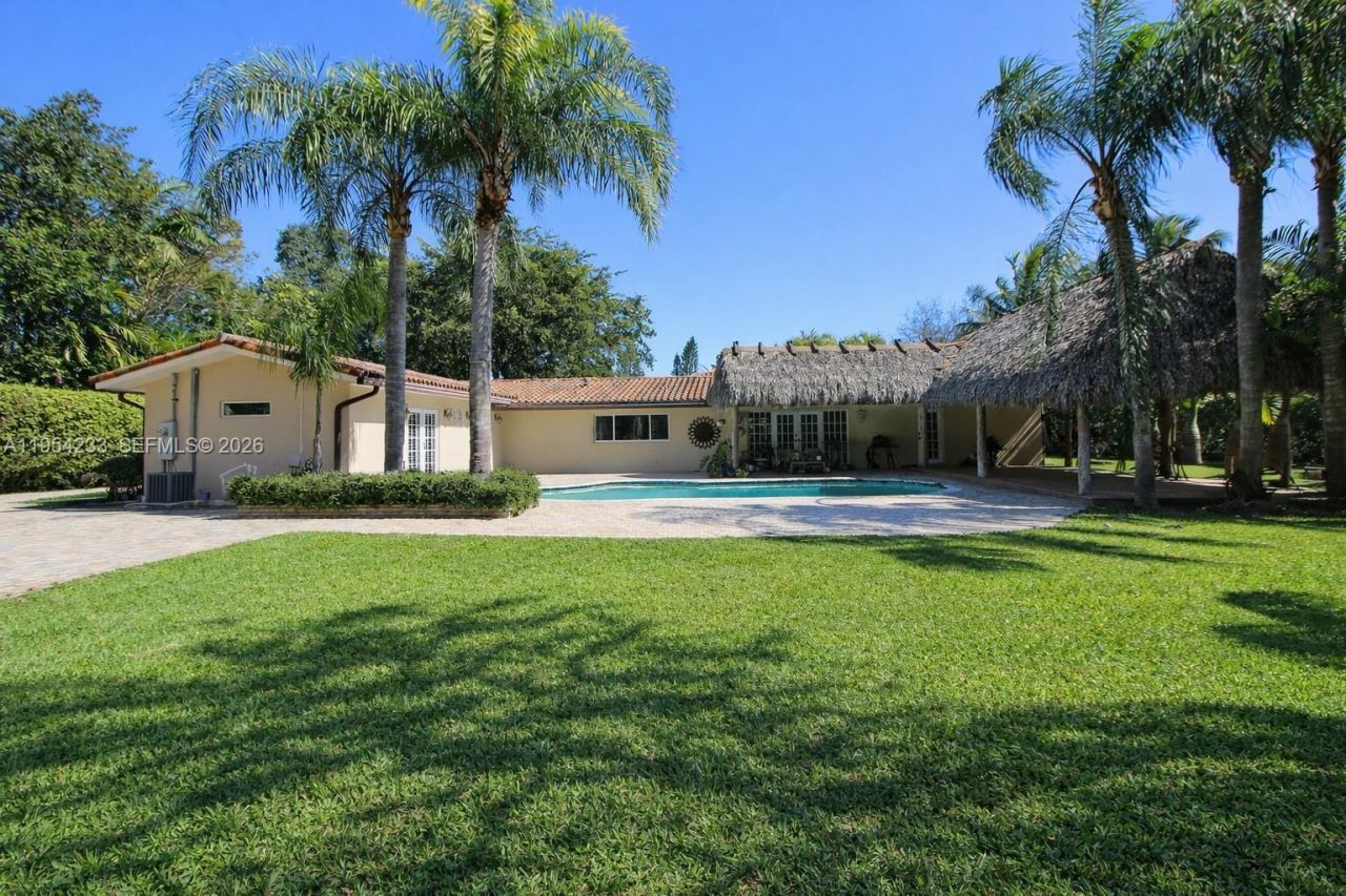 15144 SW 72nd Ct, Palmetto Bay, FL 33158 Photo