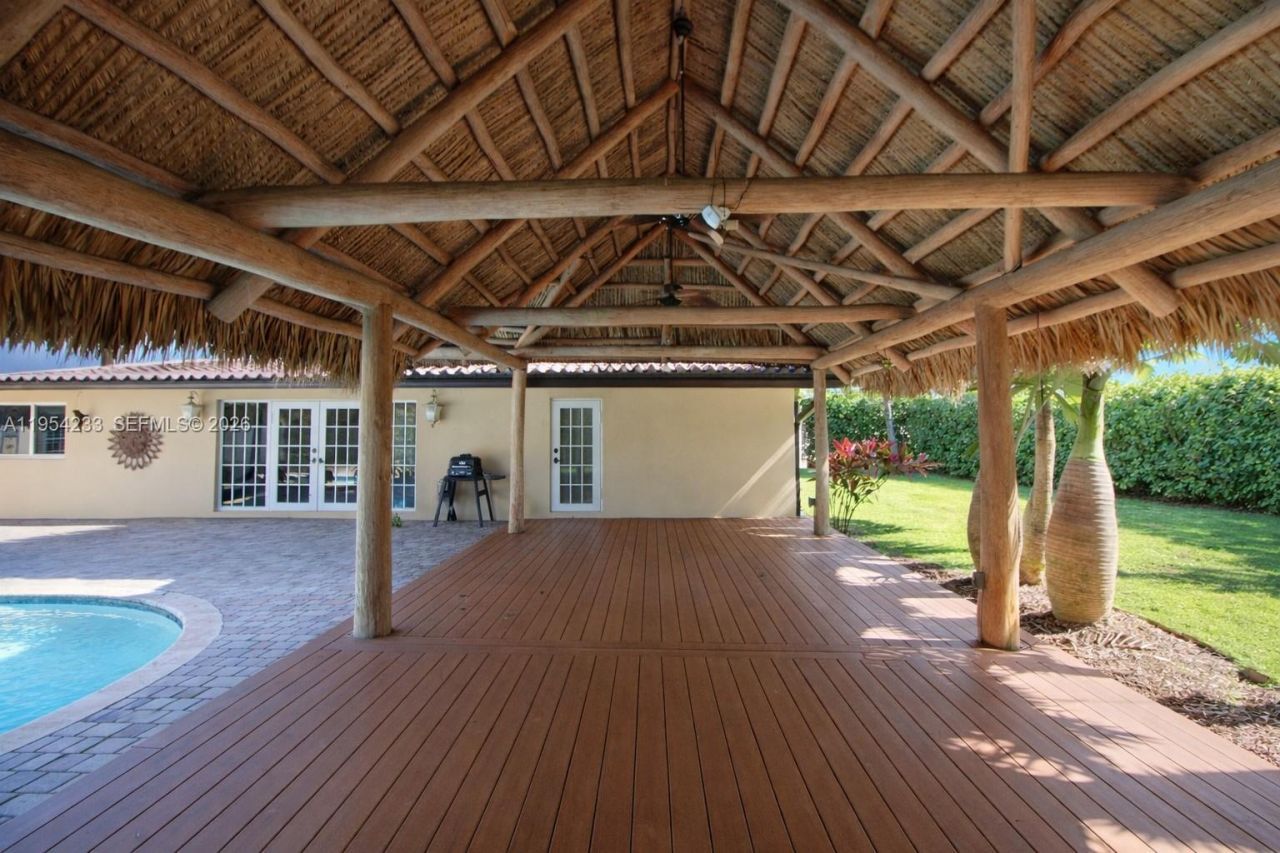 15144 SW 72nd Ct, Palmetto Bay, FL 33158 Photo