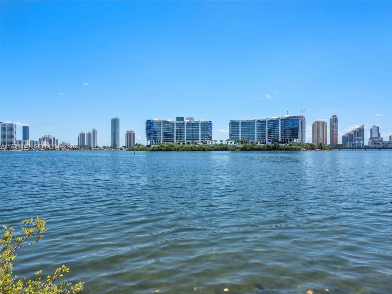 3215 NE 184th St, Unit 14208, Aventura, FL 33160 Photo