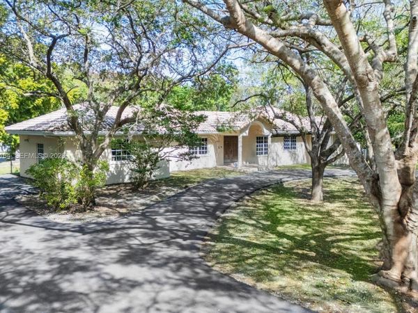 7821 SW 129th Ter, Pinecrest, FL 33156