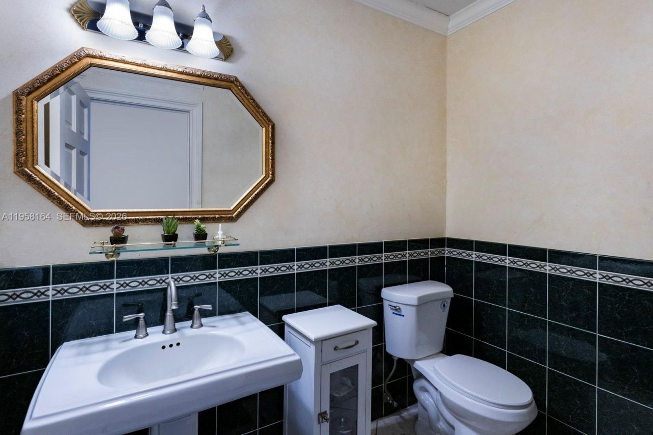 7821 SW 129th Ter, Pinecrest, FL 33156 Photo