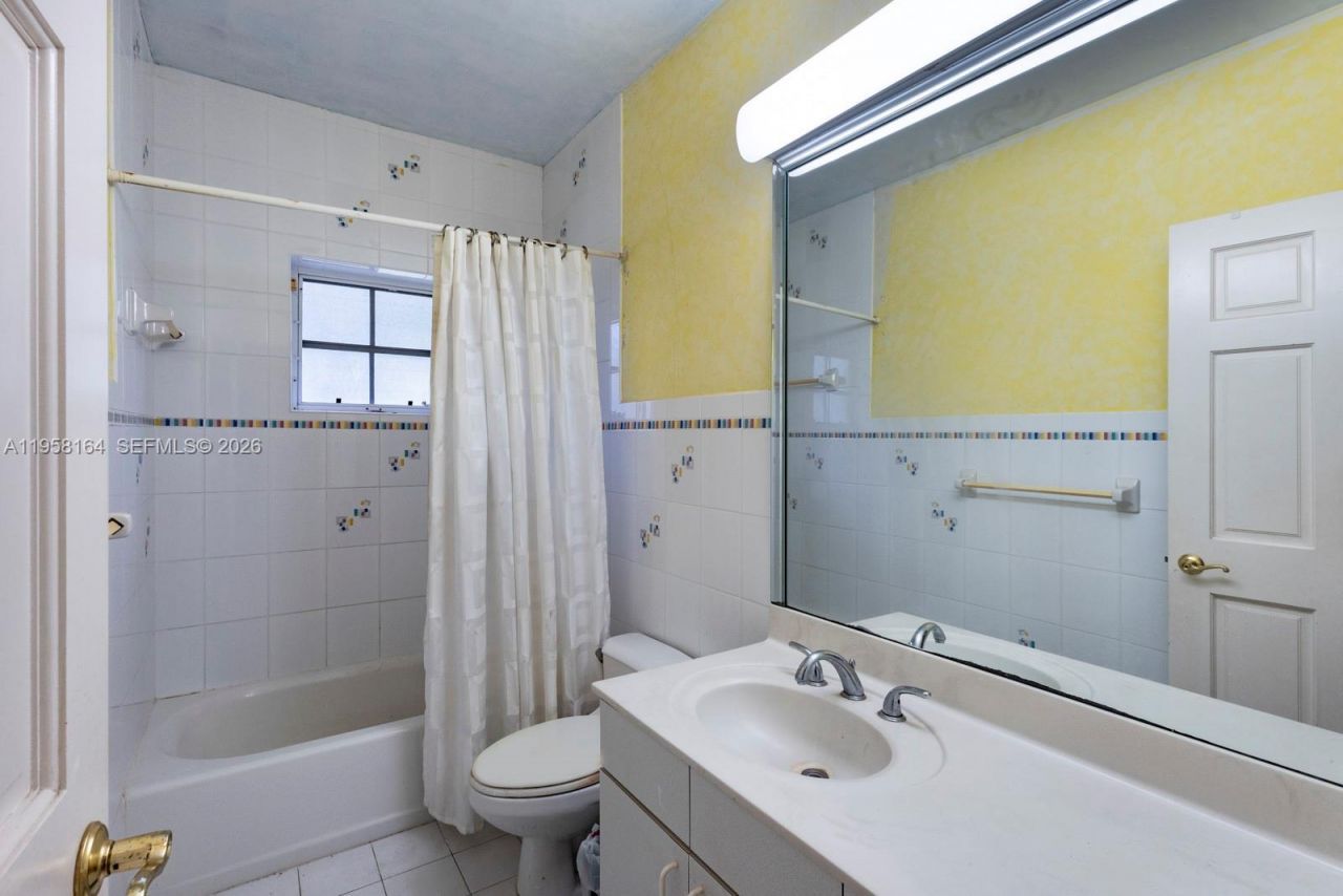 7821 SW 129th Ter, Pinecrest, FL 33156 Photo