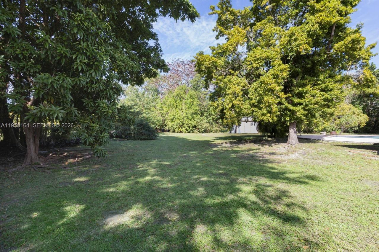 7821 SW 129th Ter, Pinecrest, FL 33156 Photo